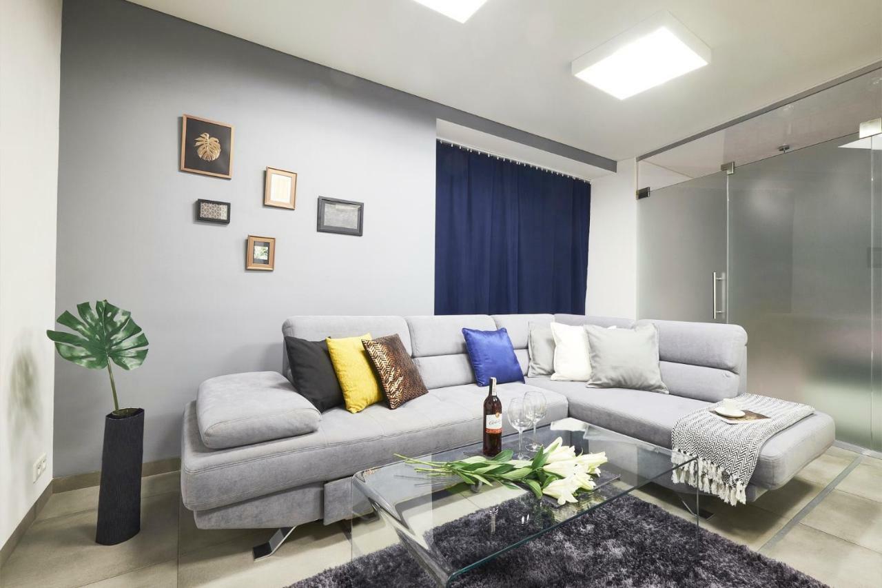 وارسو Xavier Boutique Apartment المظهر الخارجي الصورة