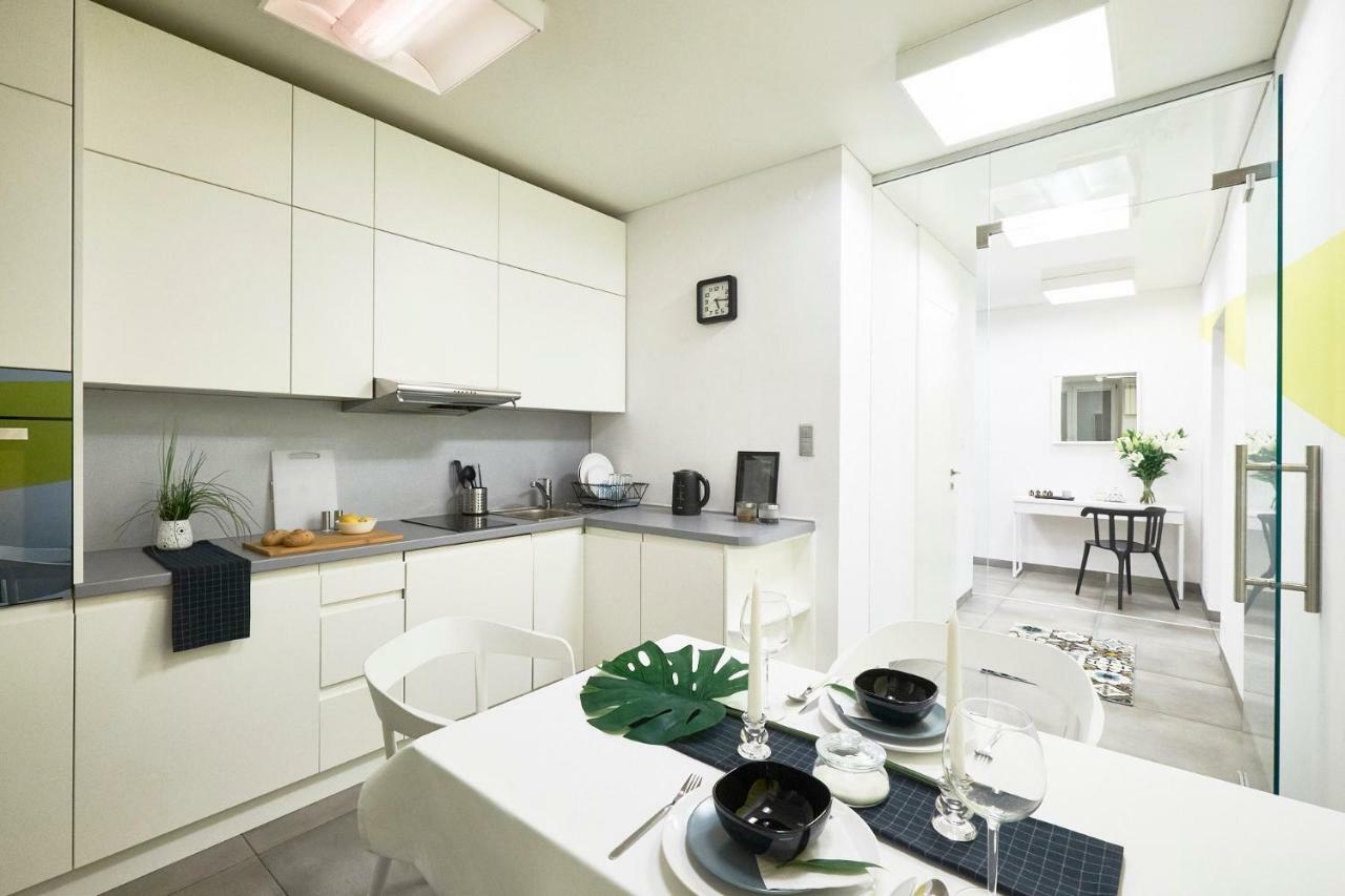 وارسو Xavier Boutique Apartment المظهر الخارجي الصورة